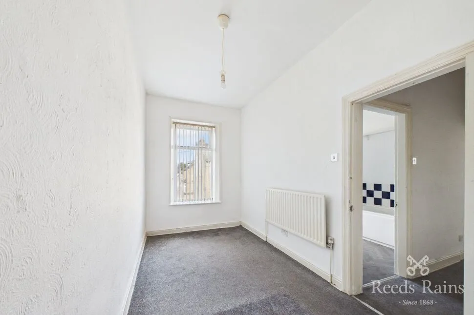 Paley Terrace, Bradford, BD4, photo 13