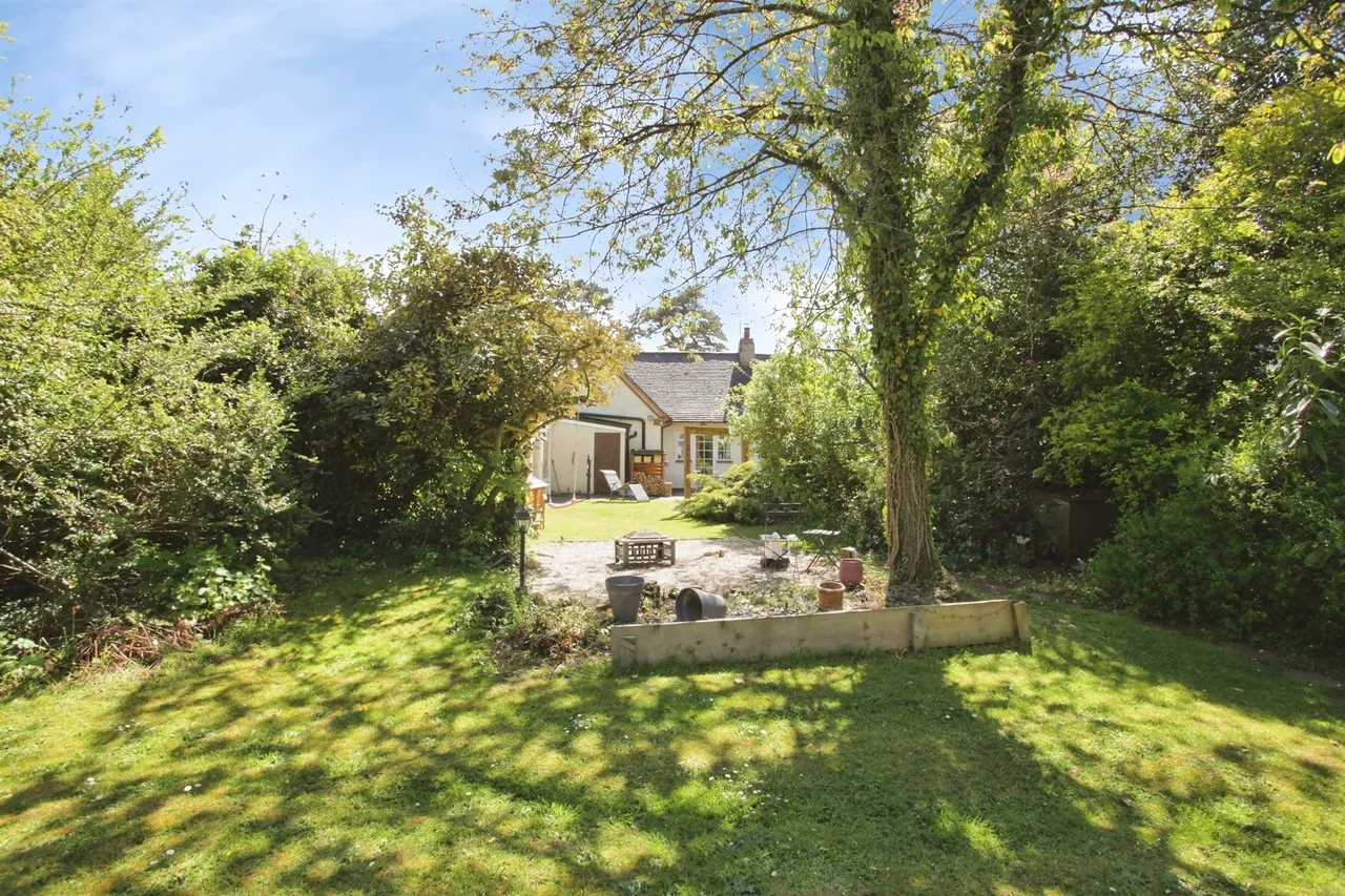 London Road, Dunchurch, CV23, photo 31