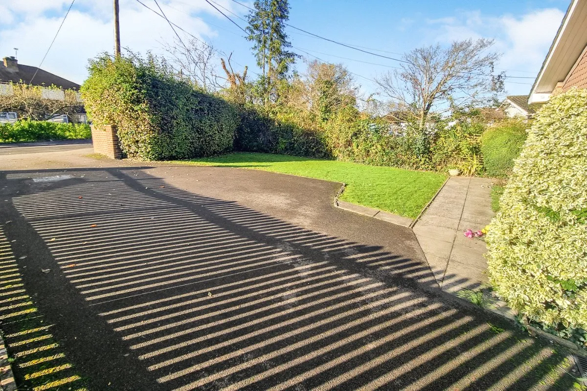 Westwood Lane, Normandy, Guildford, Surrey, GU3 2ES, photo 18