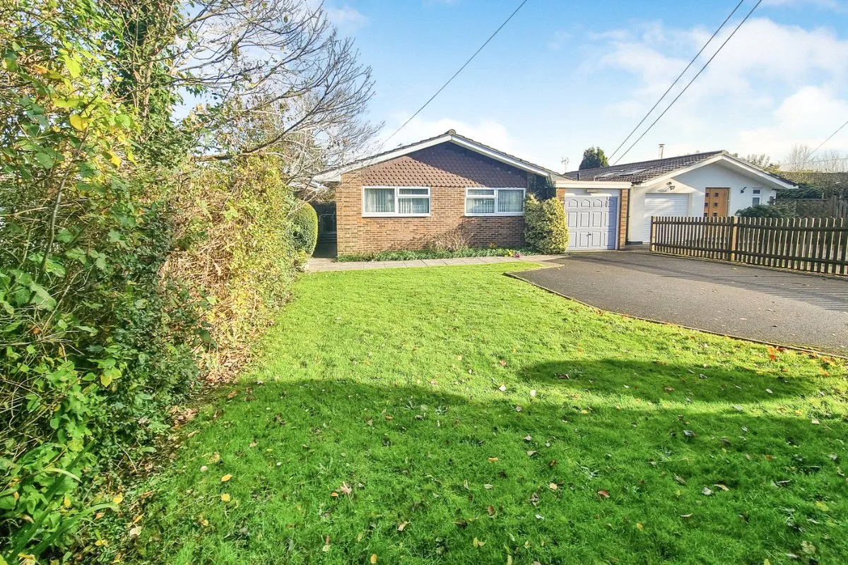 Westwood Lane, Normandy, Guildford, Surrey, GU3 2ES, photo 17