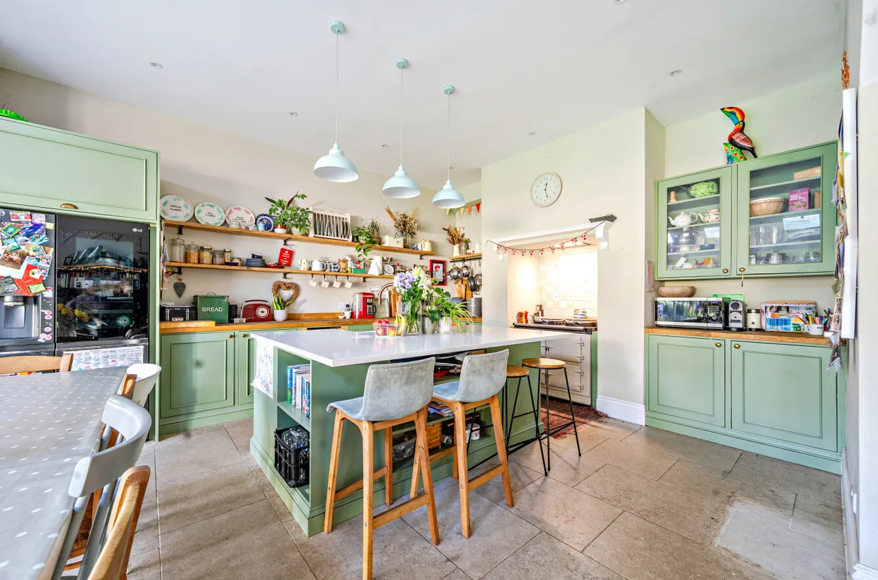 South Street, Tarring Village, BN14, photo 8