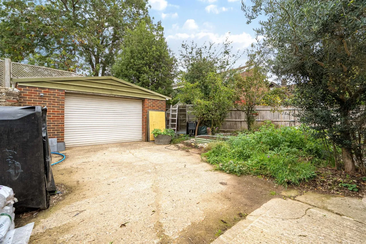 South Street, Tarring Village, BN14, photo 18