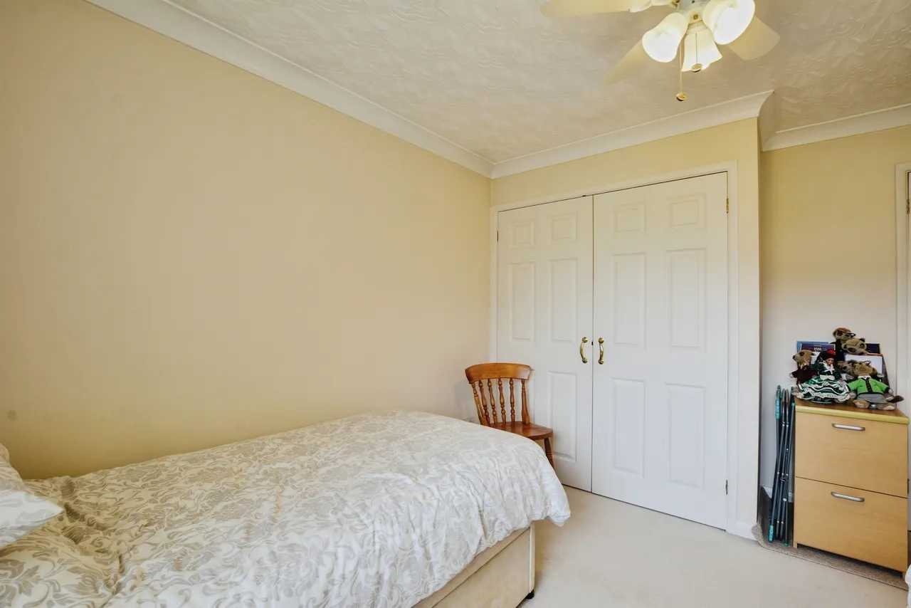John Smith Close, Willoughby, ALFORD, photo 12