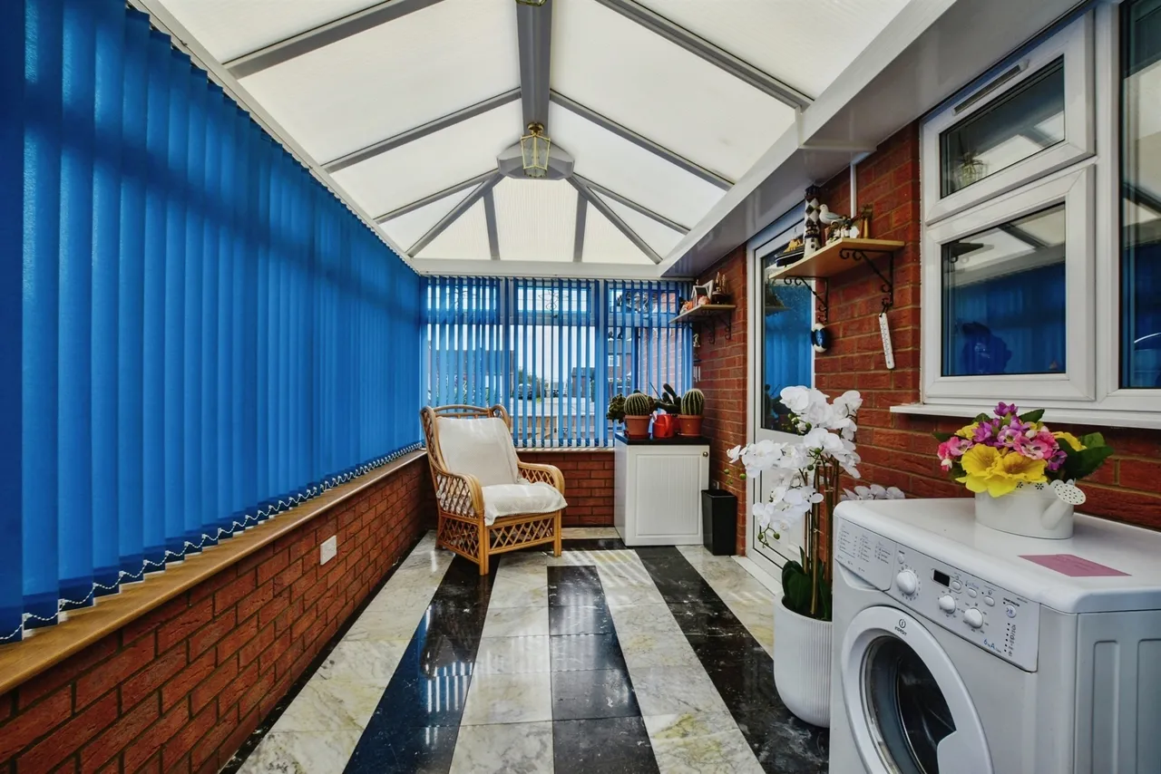 John Smith Close, Willoughby, ALFORD, photo 9