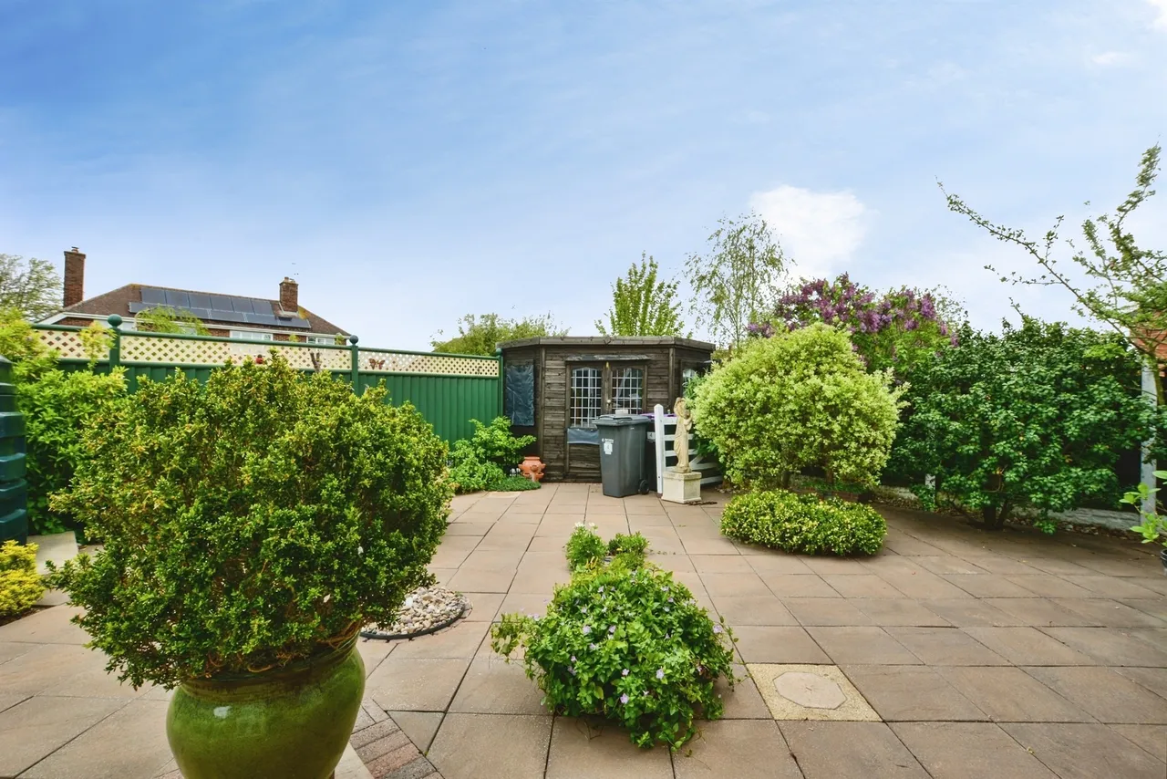John Smith Close, Willoughby, ALFORD, photo 2