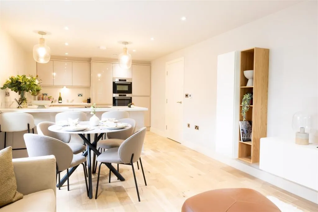 Apartment 12 Clifton View, Forest Drive, Lytham St. Annes, FY8 4PS, photo 2