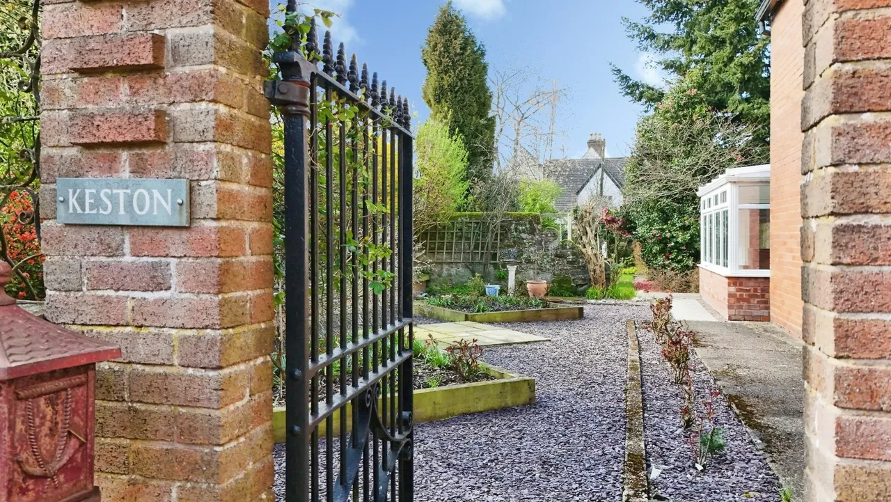 Keston, Shepherds Lane, Red Lake TF1 5EH, photo 32