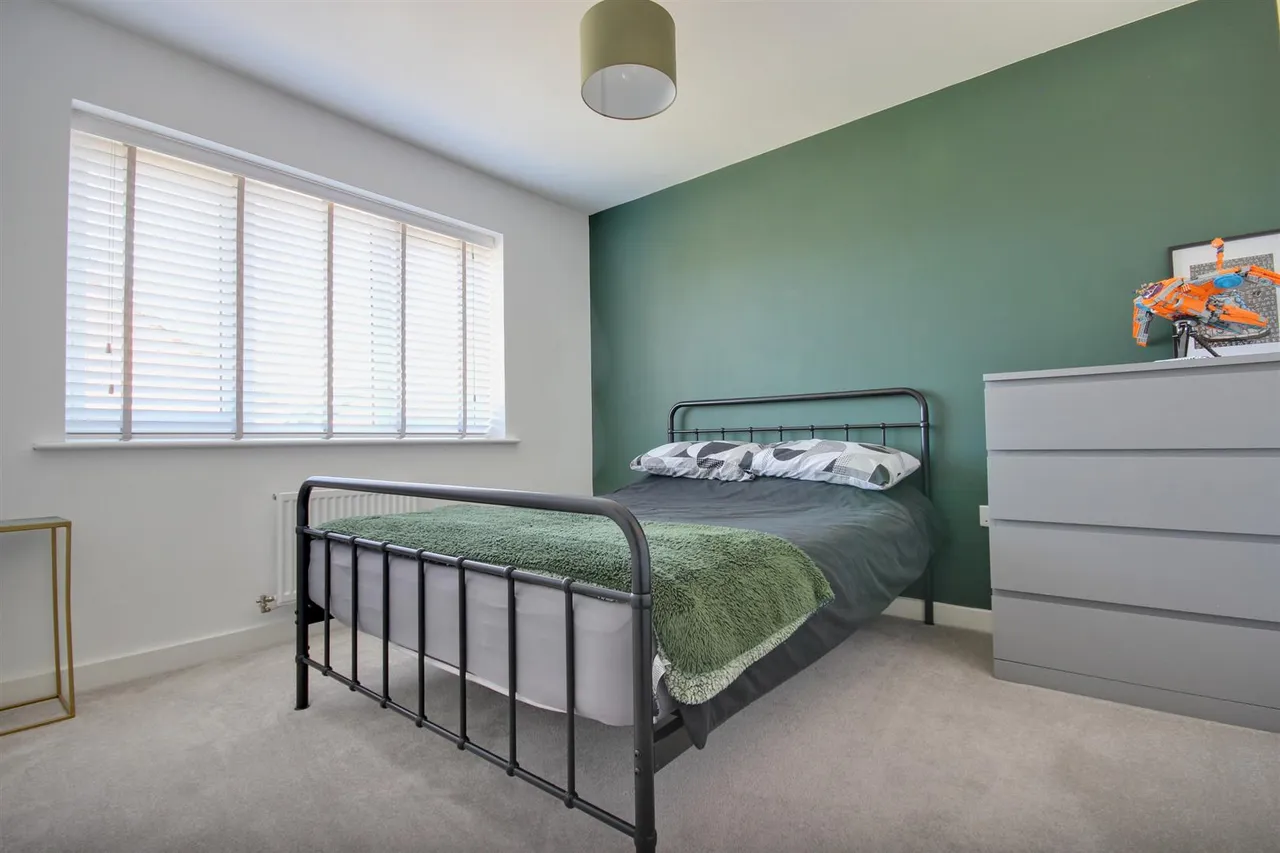 Harthill Avenue, Leconfield, Beverley, photo 9
