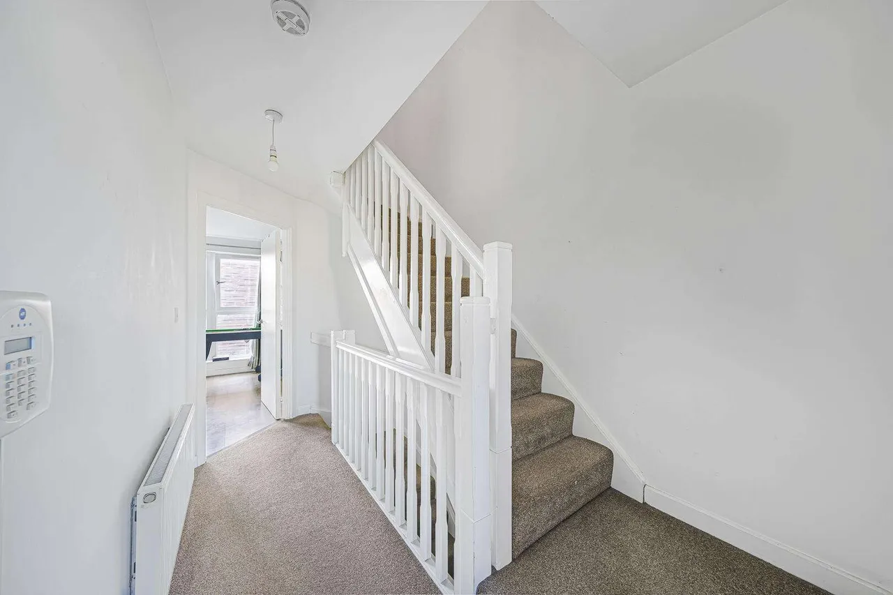Cloud Close, Dartford, DA1, photo 8