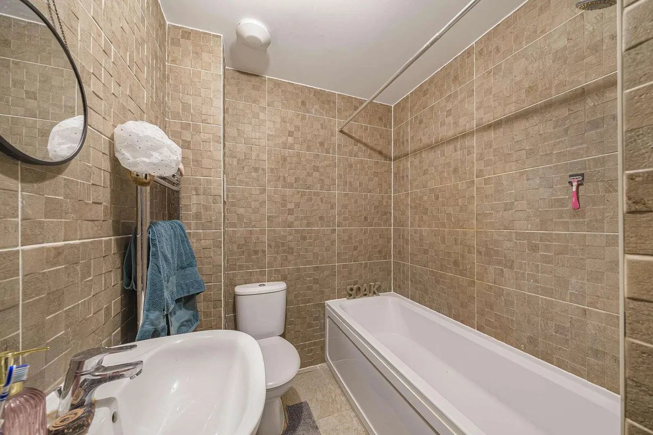 Cloud Close, Dartford, DA1, photo 18