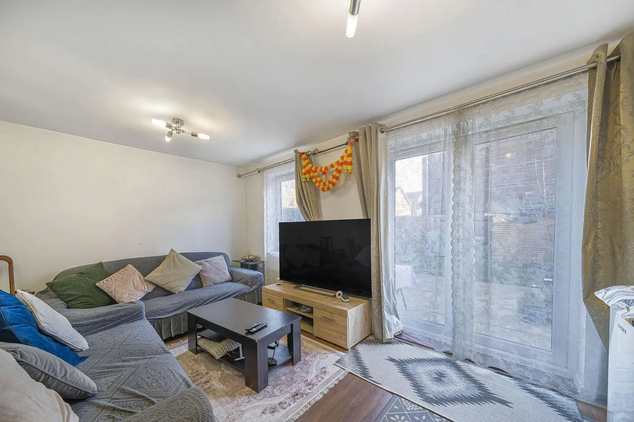Cloud Close, Dartford, DA1, photo 6