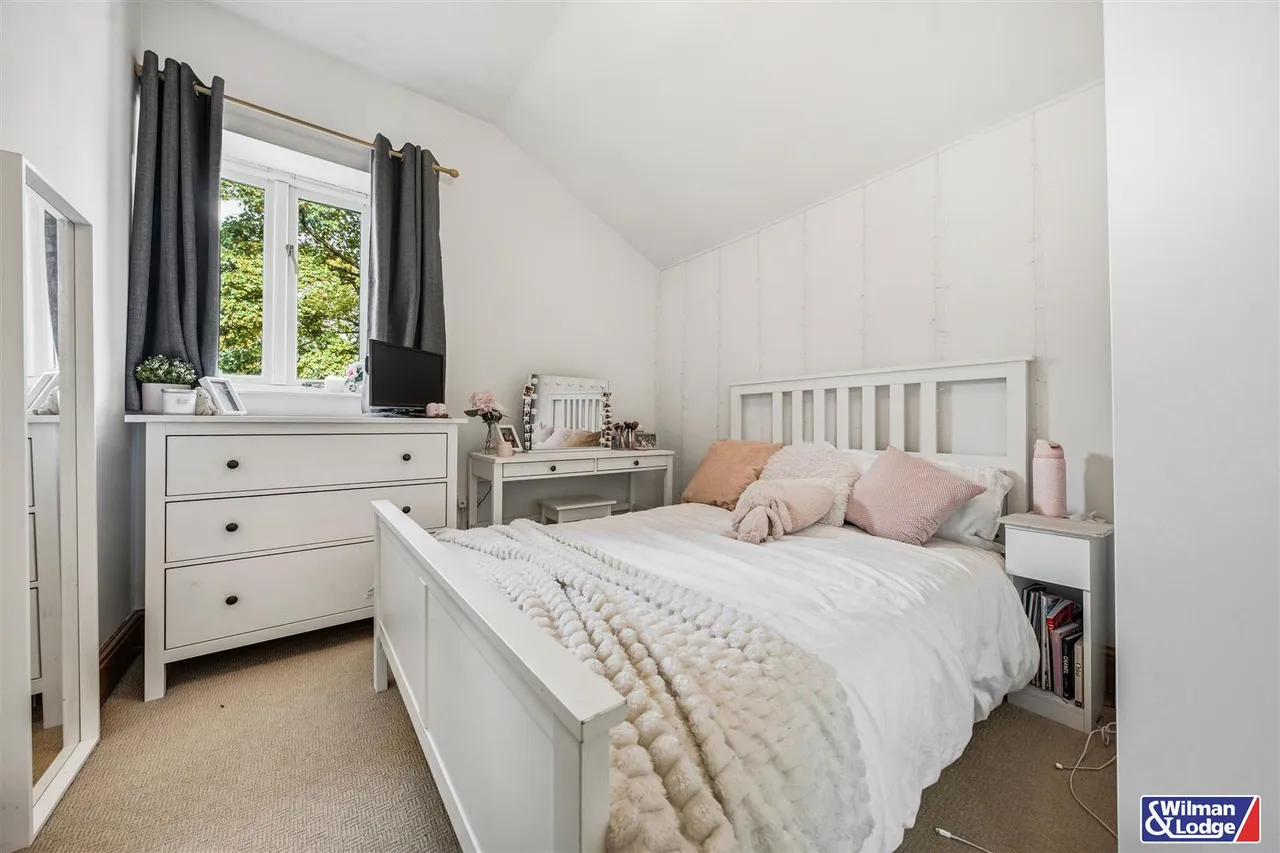 Hainsworth Road, Silsden, BD20, photo 14