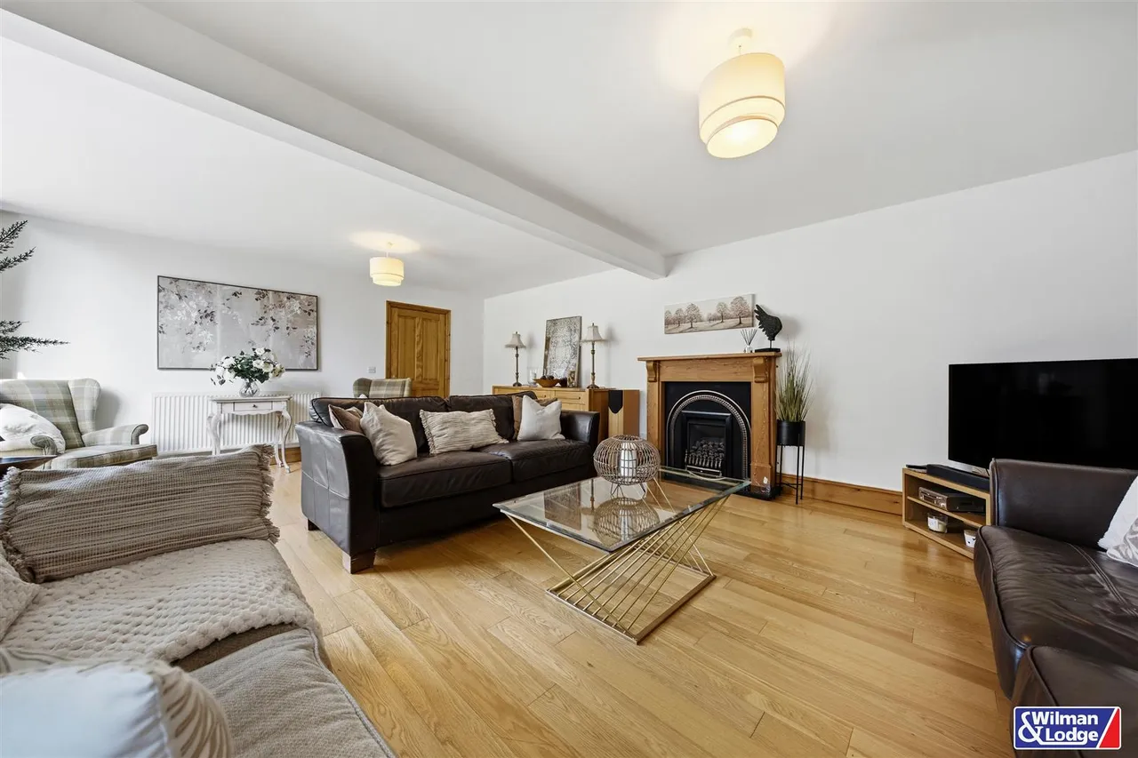 Hainsworth Road, Silsden, BD20, photo 5