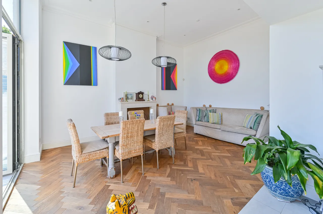 18 Dunoon Road, London, photo 8