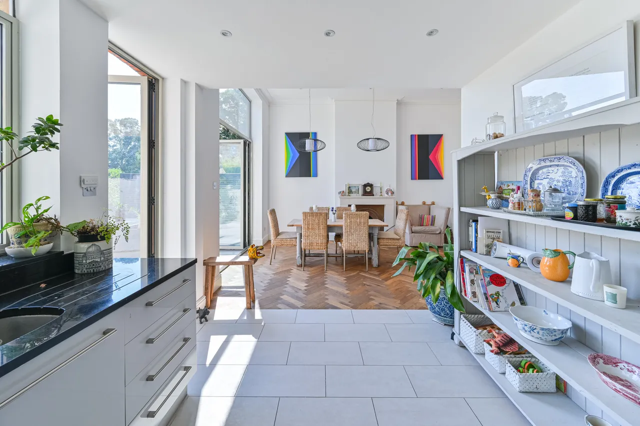 18 Dunoon Road, London, photo 7