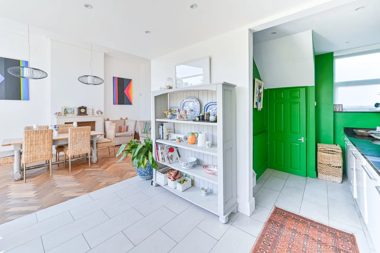 18 Dunoon Road, London, photo 10