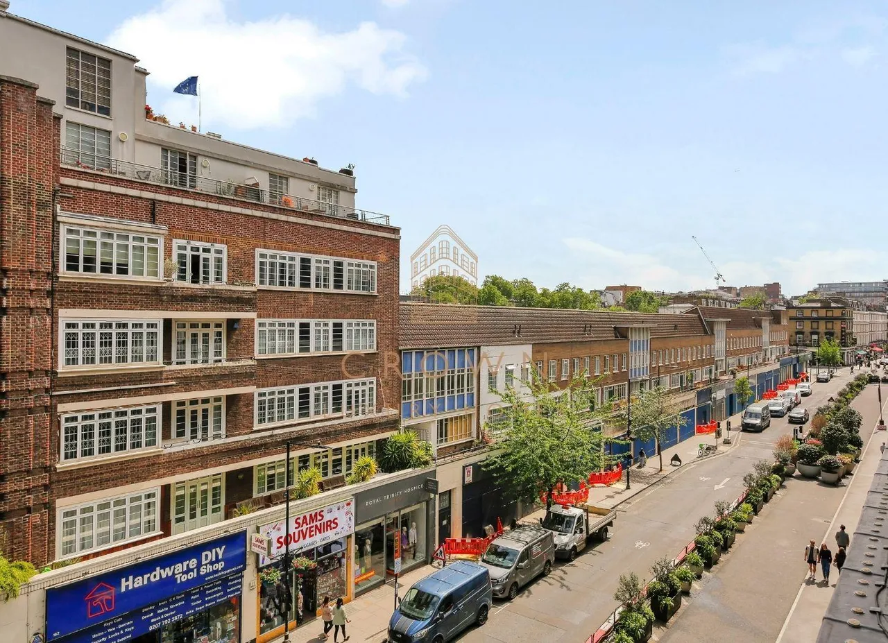 Queensway, London, W2 4BL, photo 5