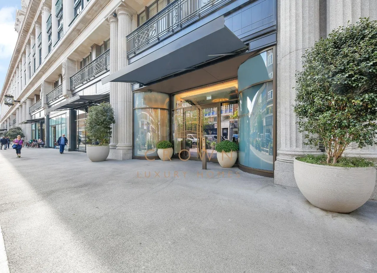 Queensway, London, W2 4BL, photo 4