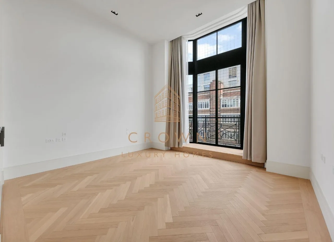 Queensway, London, W2 4BL, photo 11