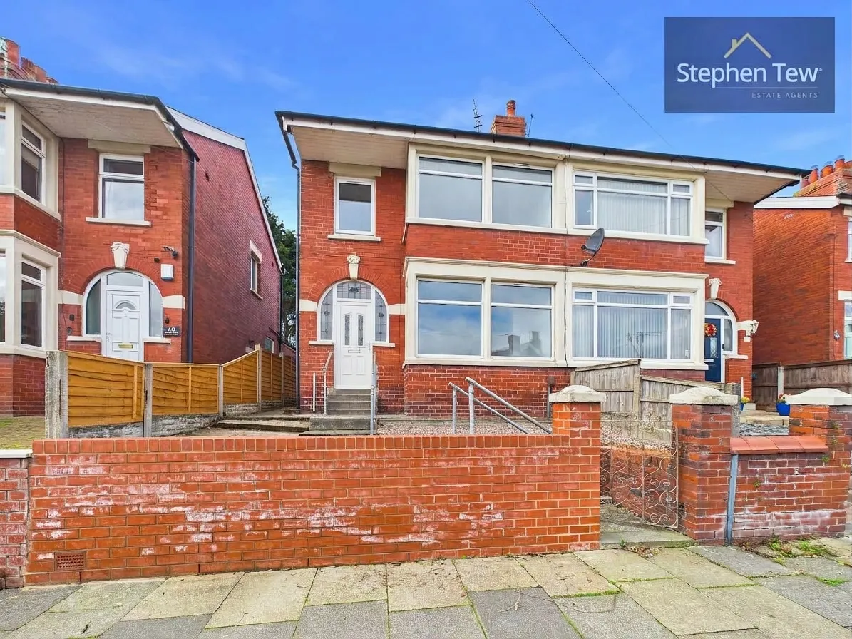 3 bed house to rent, Birchway Avenue, Blackpool, FY3