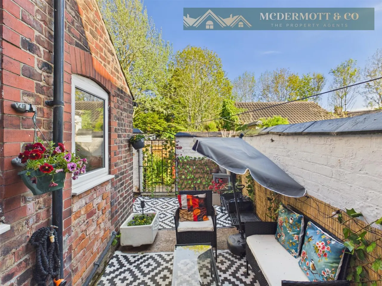 Sparth Road, Clayton Bridge, M40, photo 32