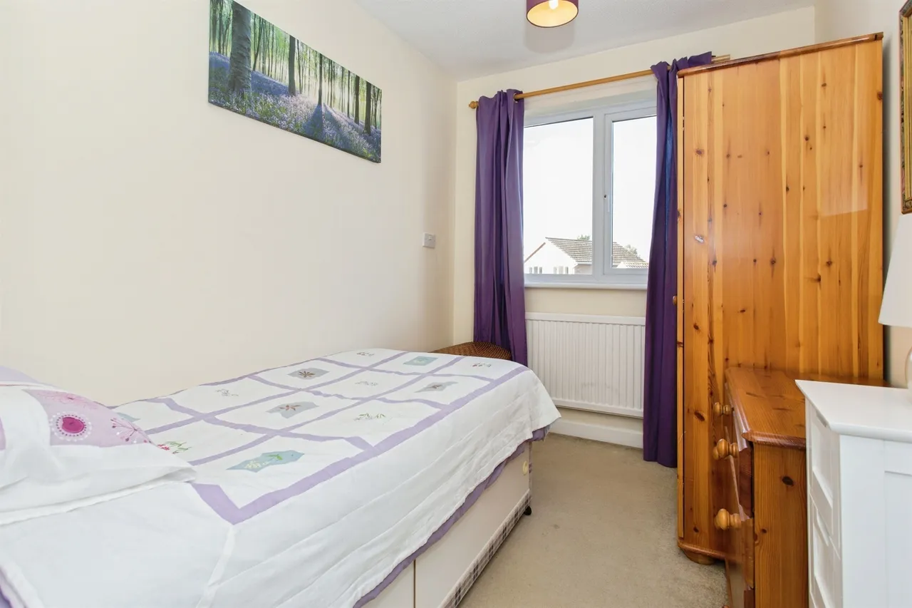 Flint Close, Brampton, PE28, photo 14