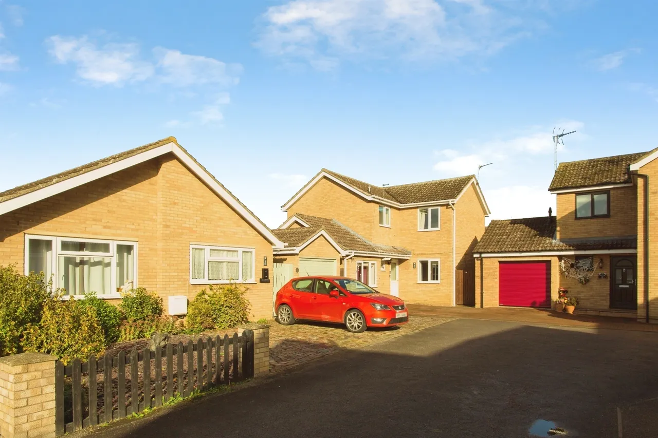 Flint Close, Brampton, PE28, photo 20