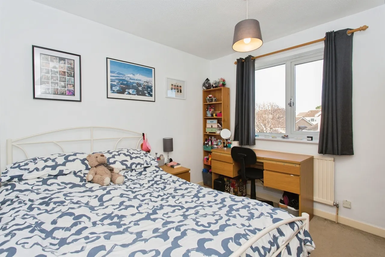 Flint Close, Brampton, PE28, photo 12