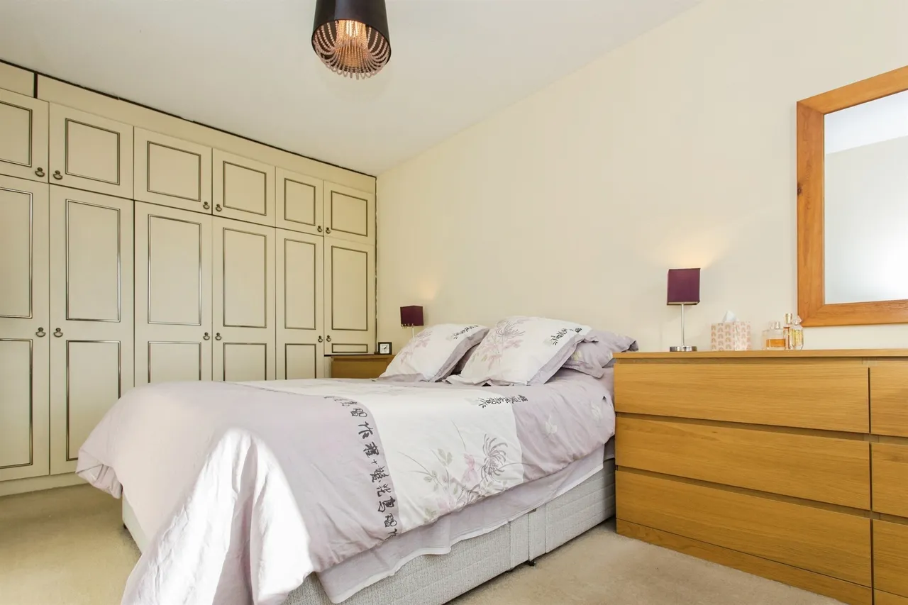 Flint Close, Brampton, PE28, photo 11