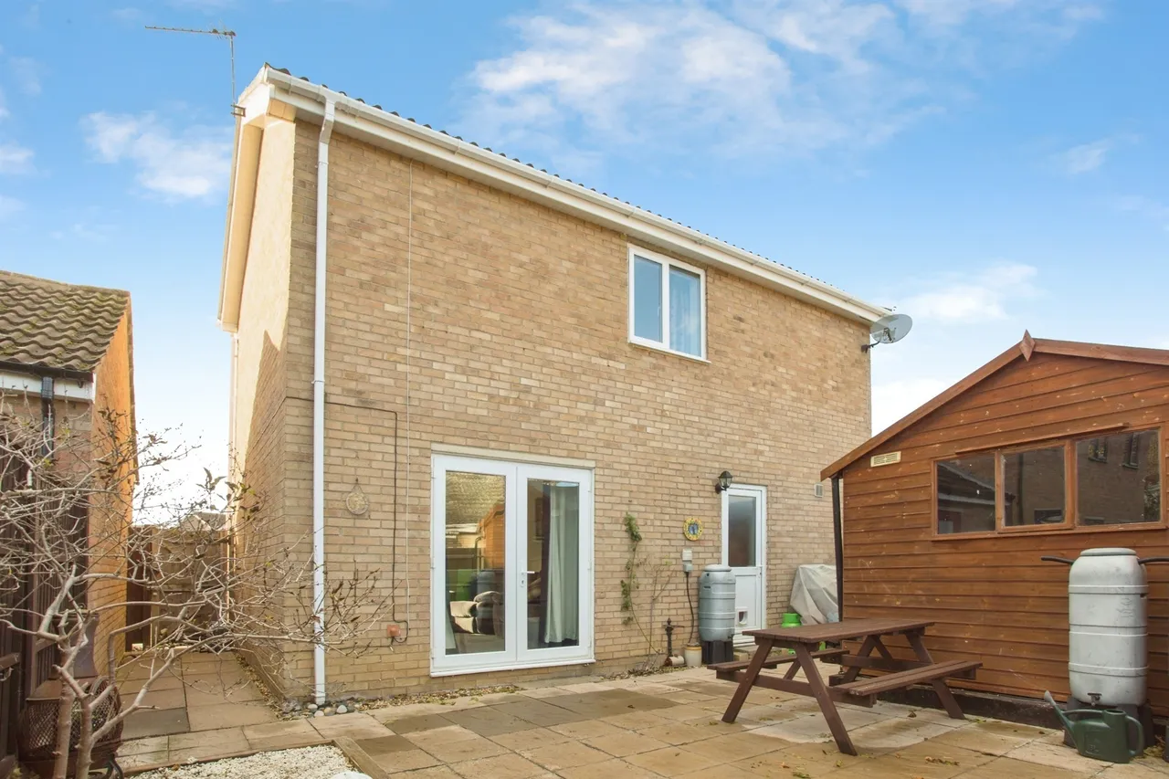 Flint Close, Brampton, PE28, photo 19