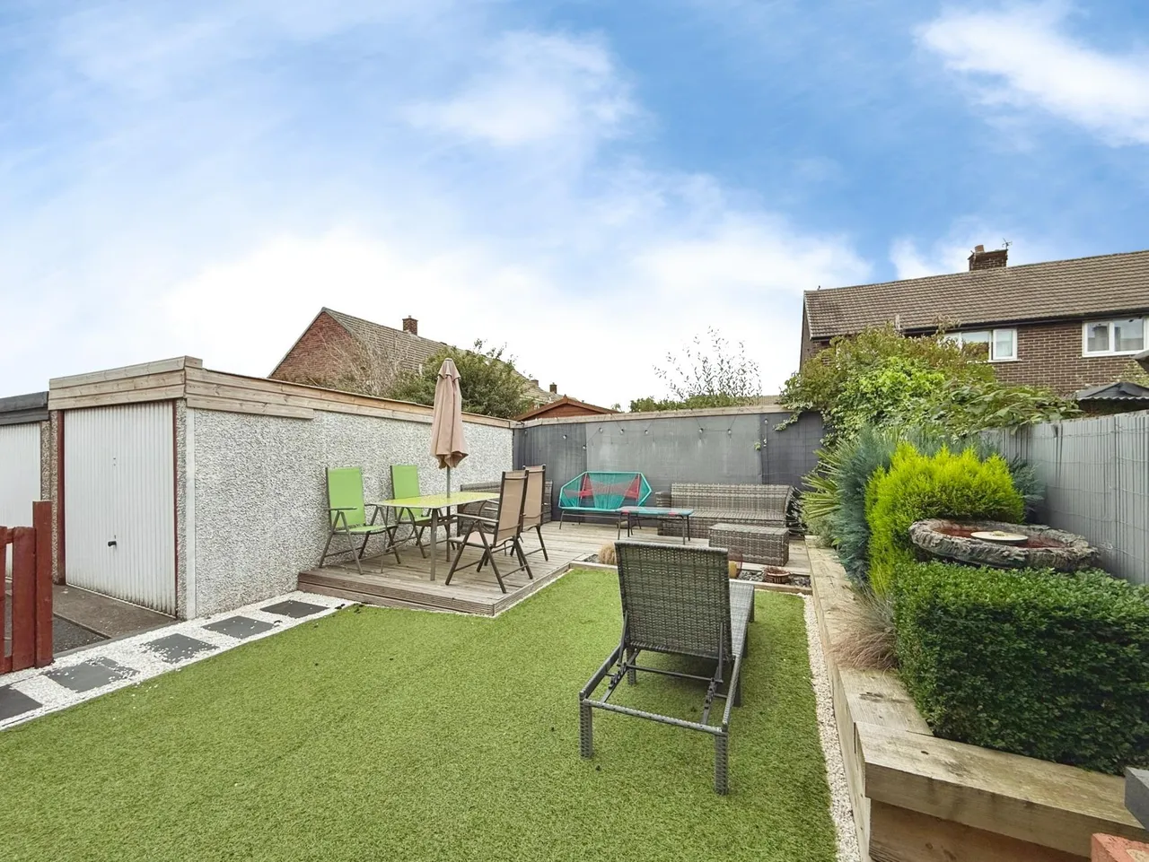St. Annes Drive, Monk Bretton, S71, photo 23