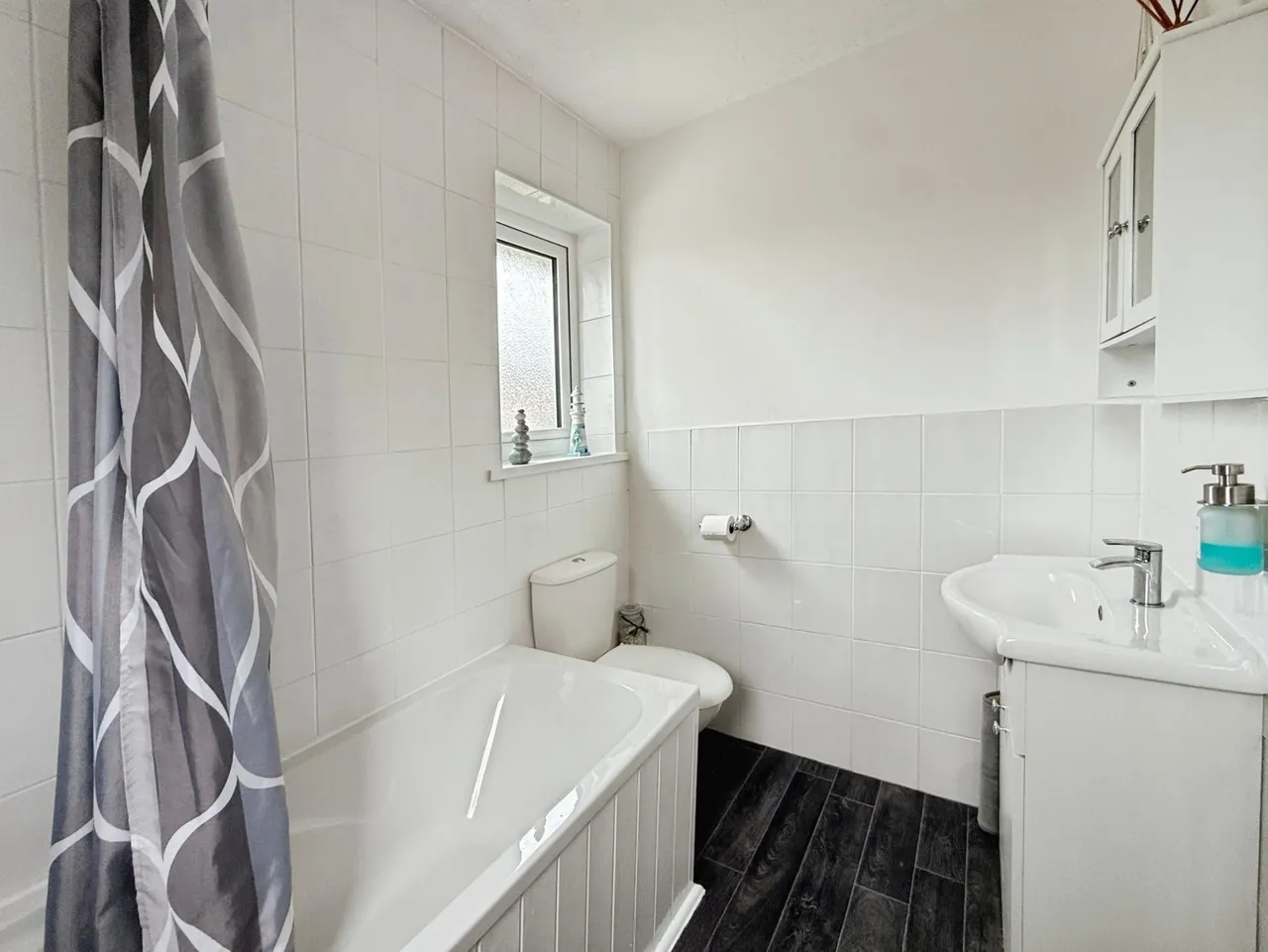 St. Annes Drive, Monk Bretton, S71, photo 14