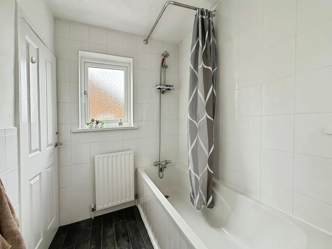 St. Annes Drive, Monk Bretton, S71, photo 13