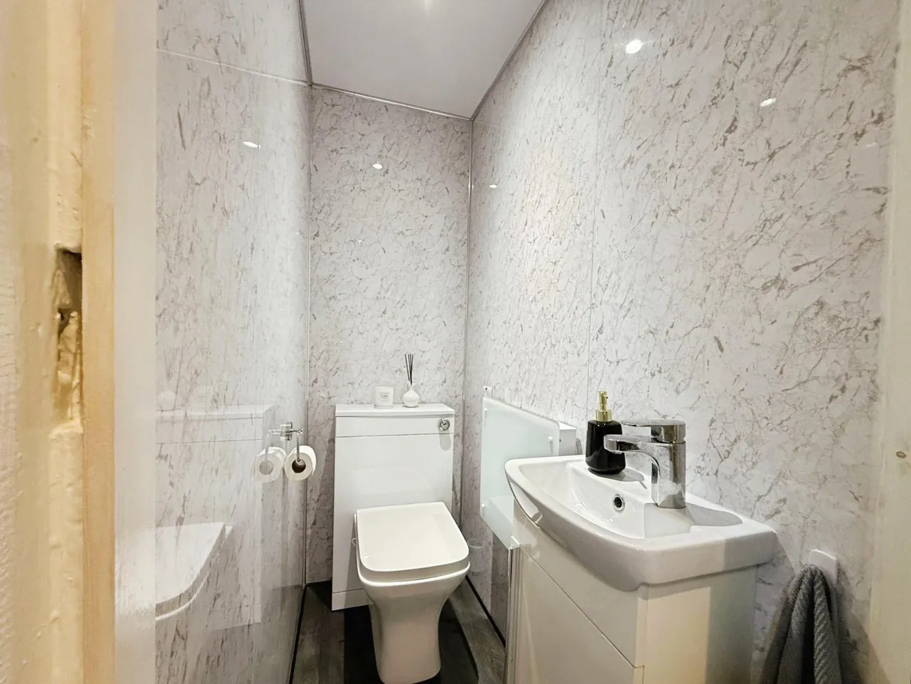 St. Annes Drive, Monk Bretton, S71, photo 22