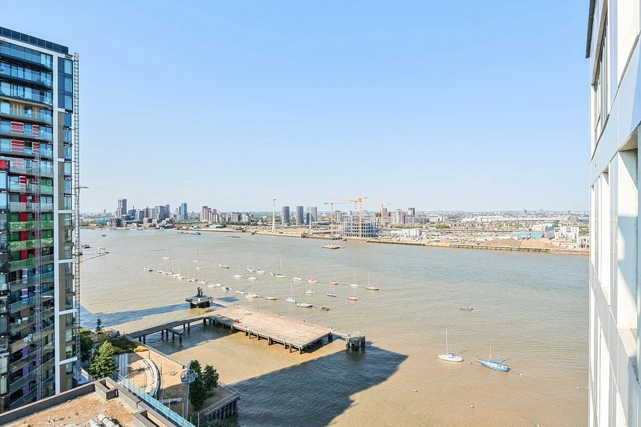 Barge Walk, SE10, photo 15