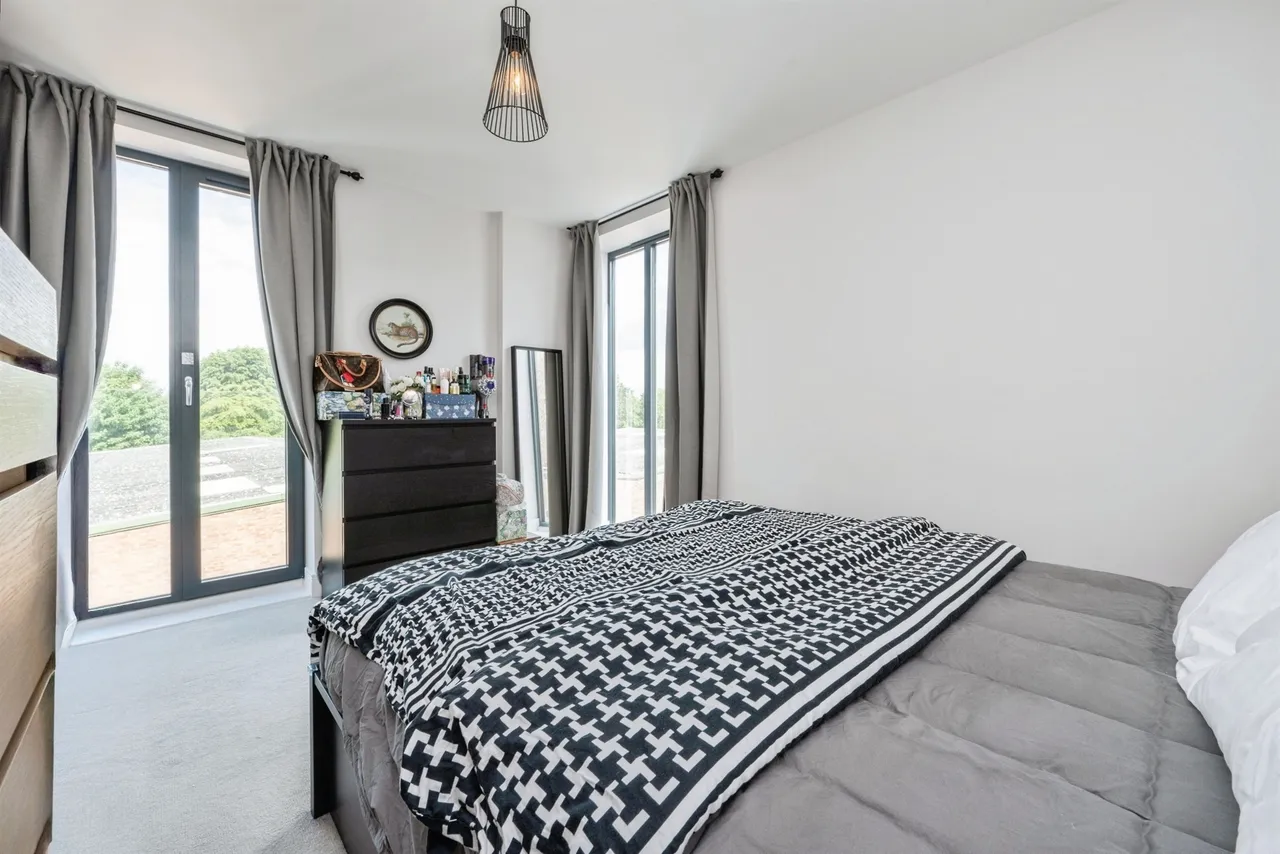 Campfield Road, St. Albans, AL1, photo 10