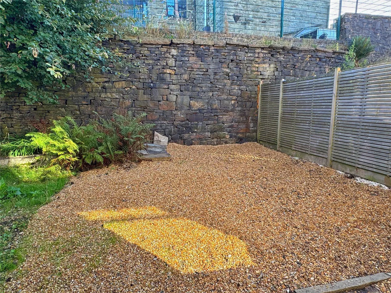 Vale Terrace, Waterfoot, BB4, photo 4
