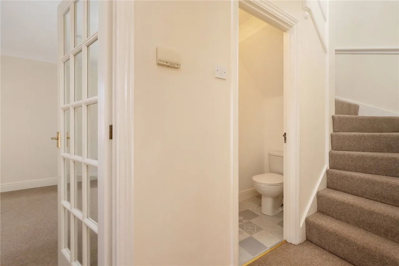 Kirbys Lane, Canterbury, Kent, CT2, photo 5