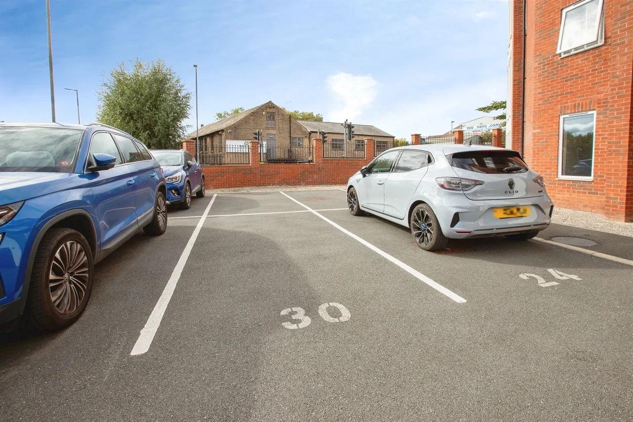 Woodland Park View, Mansfield, NG18, photo 18