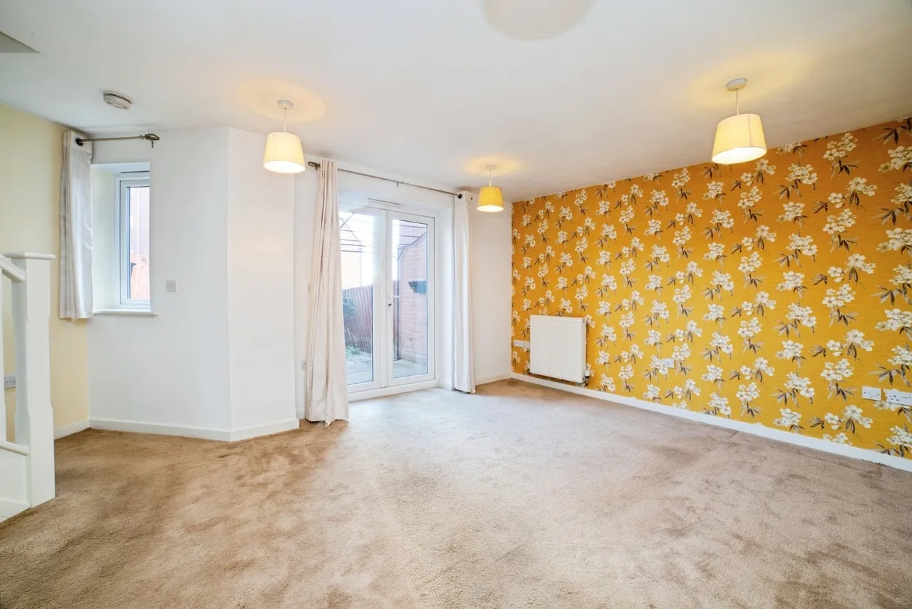 Gresham Close, Sutton-in-Ashfield, Nottinghamshire, NG17, photo 4