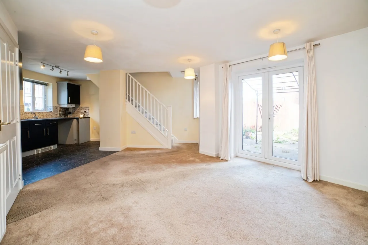 Gresham Close, Sutton-in-Ashfield, Nottinghamshire, NG17, photo 6