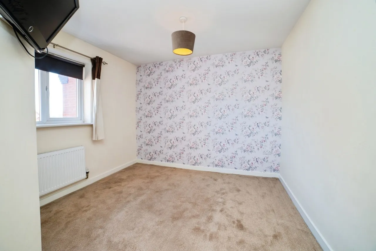 Gresham Close, Sutton-in-Ashfield, Nottinghamshire, NG17, photo 13