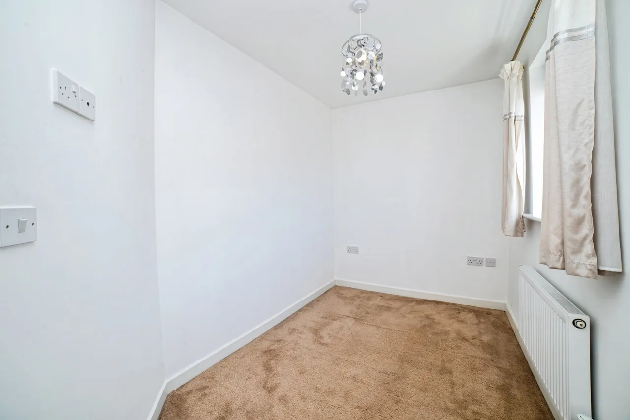 Gresham Close, Sutton-in-Ashfield, Nottinghamshire, NG17, photo 14