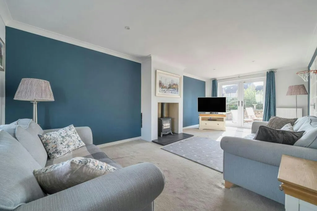 West Hay Grove, Kemble, GL7, photo 3