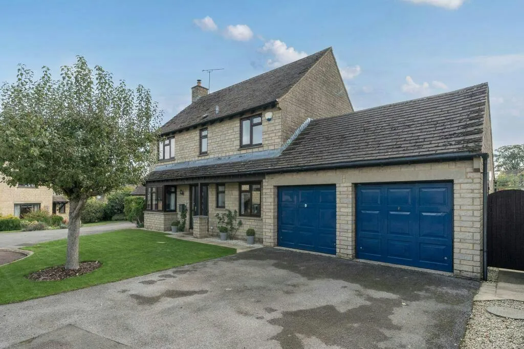 West Hay Grove, Kemble, GL7, photo 24
