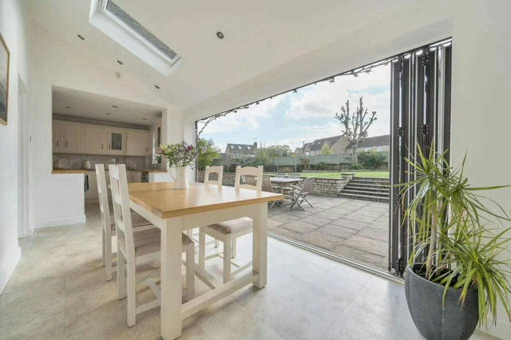 West Hay Grove, Kemble, GL7, photo 7