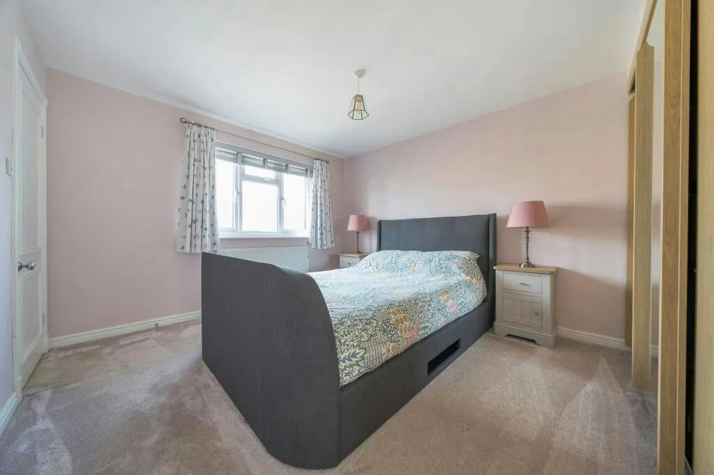West Hay Grove, Kemble, GL7, photo 12