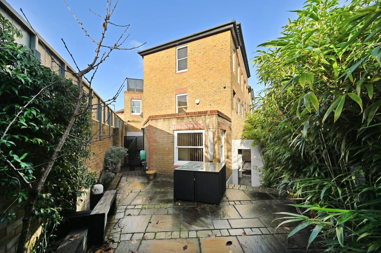 Terrace Road, London, E9, photo 15