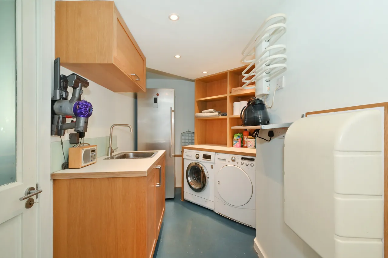 Terrace Road, London, E9, photo 14