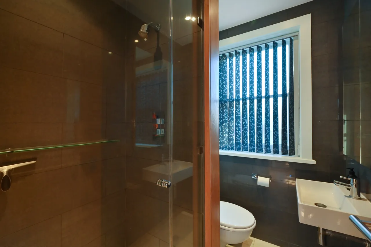 Terrace Road, London, E9, photo 6